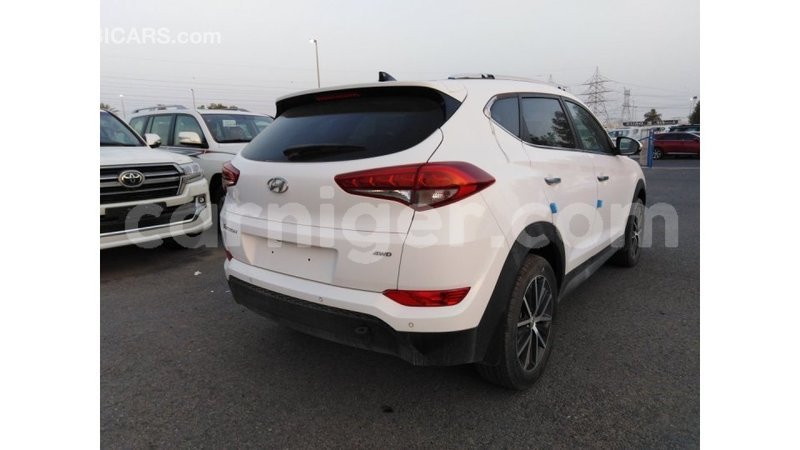 Big with watermark hyundai tucson agadez import dubai 6168