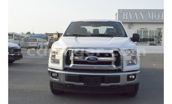 Buy Import Ford AEV AMBULANCE White Truck in Import - Dubai in Agadez