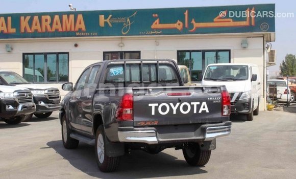 Acheter Import Voiture Toyota Hilux Autre à Import - Dubai, Agadez Acheter Import Voiture Toyota Hilux Autre à Import - Dubai, Agadez