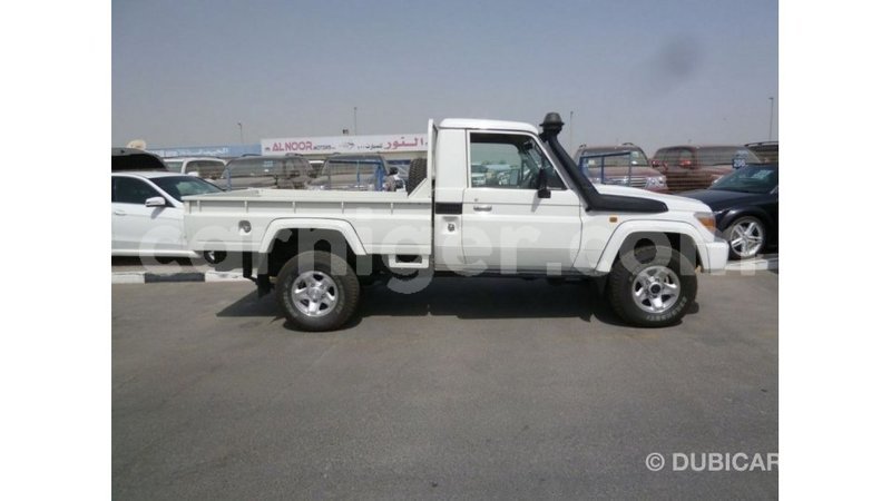 Big with watermark toyota land cruiser agadez import dubai 6180