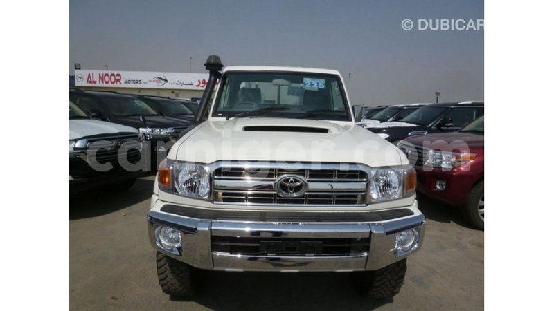 Big with watermark toyota land cruiser agadez import dubai 6181