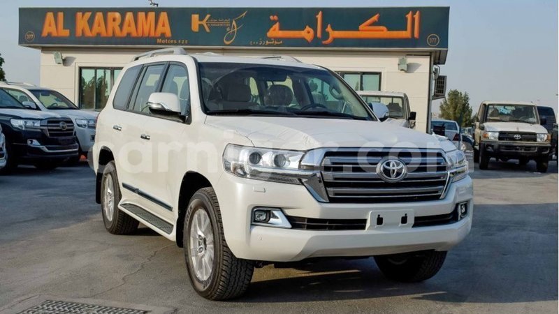 Big with watermark toyota land cruiser agadez import dubai 6183