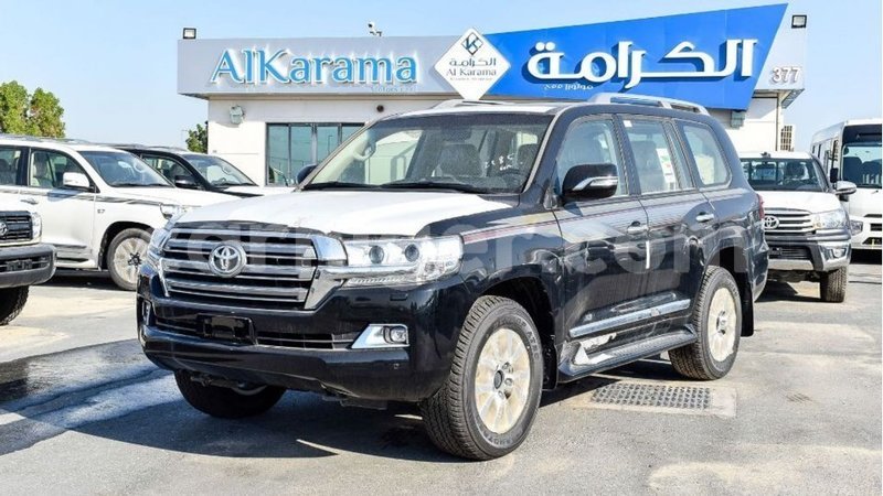 Big with watermark toyota land cruiser agadez import dubai 6184