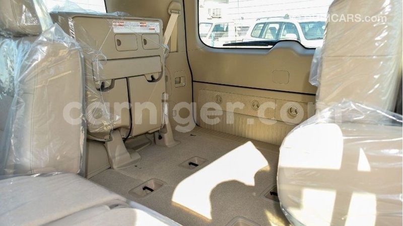 Big with watermark toyota land cruiser agadez import dubai 6184