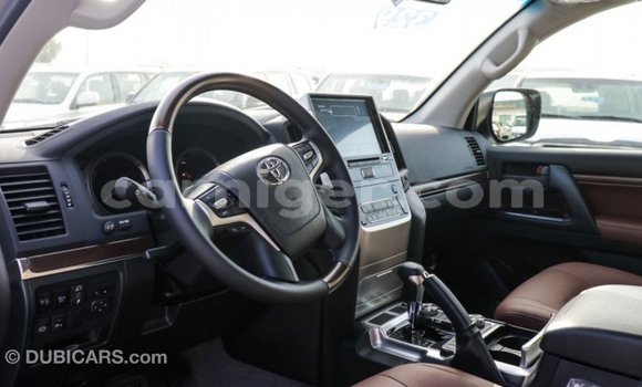 Sayi Imported Toyota Land Cruiser Other Babbar mota in Import - Dubai a Agadez Sayi Imported Toyota Land Cruiser Other Babbar mota in Import - Dubai a Agadez