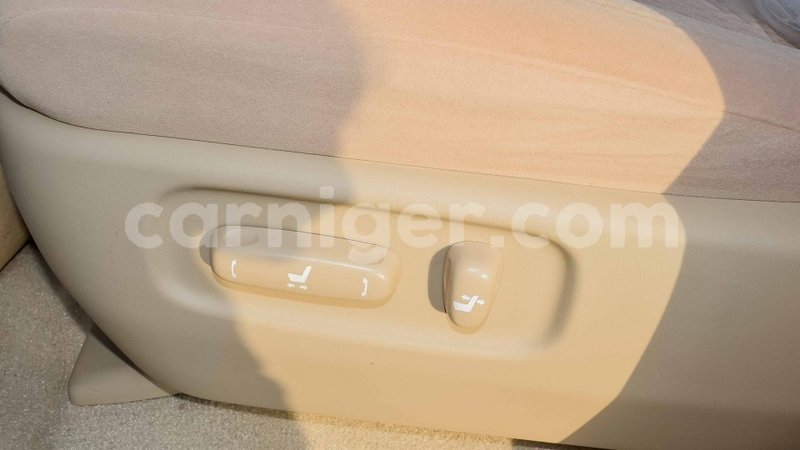 Big with watermark toyota land cruiser agadez import dubai 6186