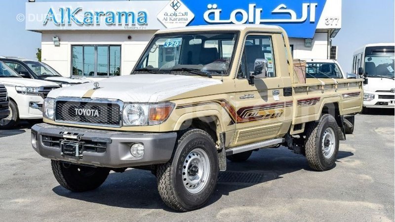 Big with watermark toyota land cruiser agadez import dubai 6188