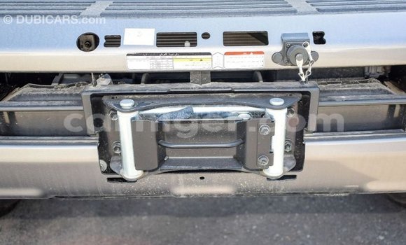 Buy Import Toyota Land Cruiser Beige Truck in Import - Dubai in Agadez Buy Import Toyota Land Cruiser Beige Truck in Import - Dubai in Agadez