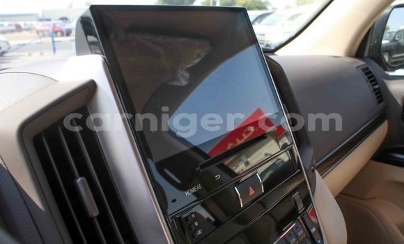 Sayi Imported Toyota Land Cruiser Black Babbar mota in Import - Dubai a Agadez Sayi Imported Toyota Land Cruiser Black Babbar mota in Import - Dubai a Agadez