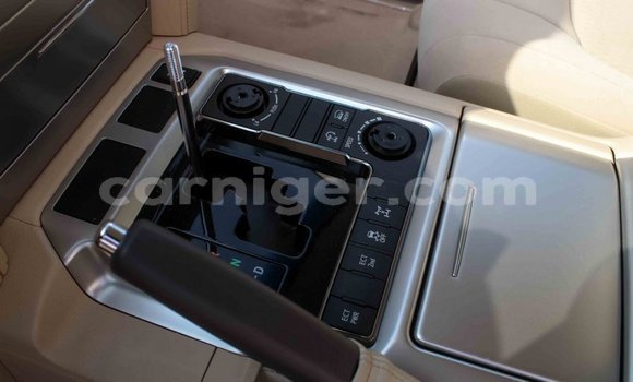 Sayi Imported Toyota Land Cruiser Black Babbar mota in Import - Dubai a Agadez Sayi Imported Toyota Land Cruiser Black Babbar mota in Import - Dubai a Agadez