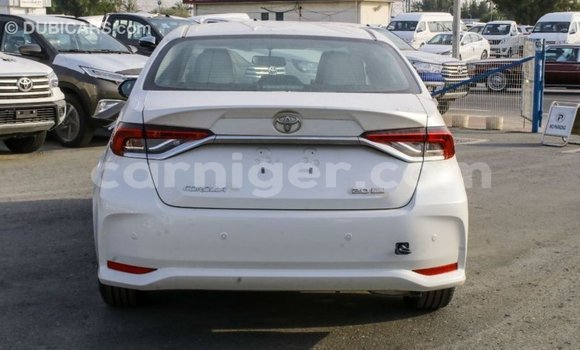 Sayi Imported Toyota Corolla White Mota in Import - Dubai a Agadez Sayi Imported Toyota Corolla White Mota in Import - Dubai a Agadez