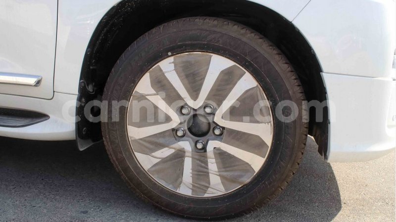 Big with watermark toyota land cruiser agadez import dubai 6204