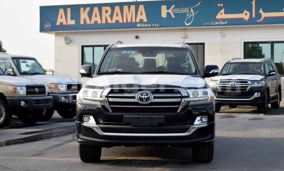Buy Import Toyota Land Cruiser Black Truck in Import - Dubai in Agadez Buy Import Toyota Land Cruiser Black Truck in Import - Dubai in Agadez