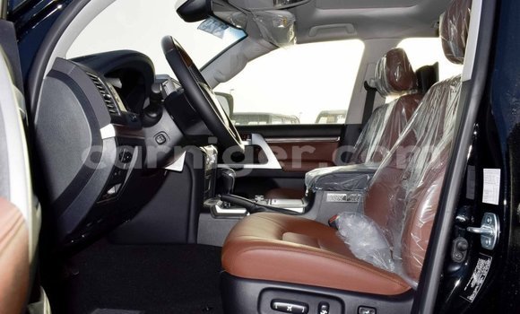 Buy Import Toyota Land Cruiser Black Truck in Import - Dubai in Agadez Buy Import Toyota Land Cruiser Black Truck in Import - Dubai in Agadez