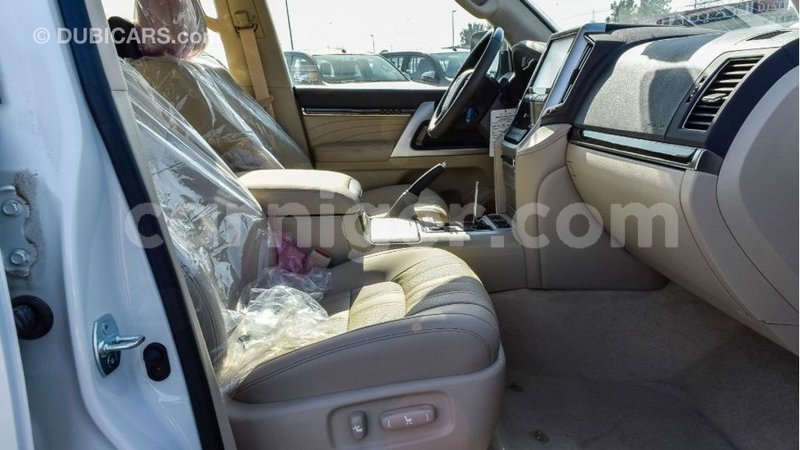 Big with watermark toyota land cruiser agadez import dubai 6211