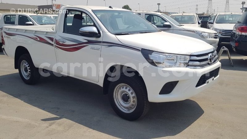 Big with watermark toyota hilux agadez import dubai 6217