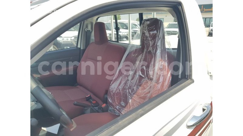 Big with watermark toyota hilux agadez import dubai 6217