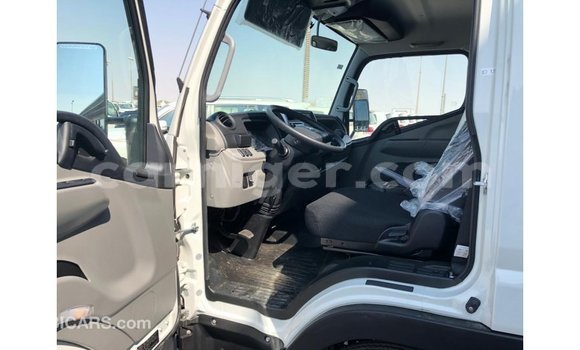 Acheter Import Utilitaire Mitsubishi L400 Blanc à Import - Dubai, Agadez Acheter Import Utilitaire Mitsubishi L400 Blanc à Import - Dubai, Agadez