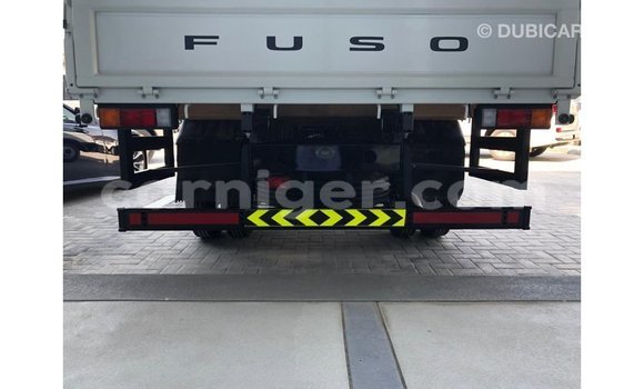 Acheter Import Utilitaire Mitsubishi L400 Blanc à Import - Dubai, Agadez Acheter Import Utilitaire Mitsubishi L400 Blanc à Import - Dubai, Agadez