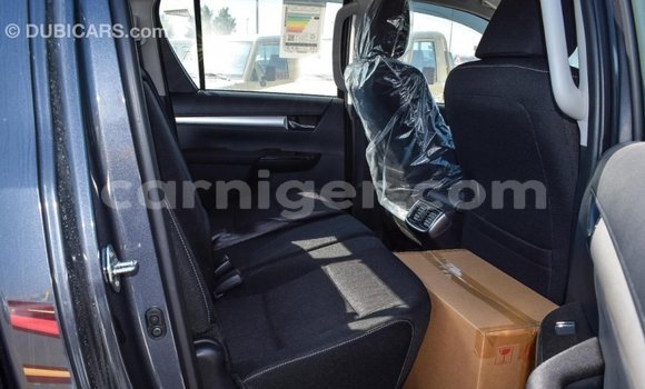 Sayi Imported Toyota Hilux Other Mota in Import - Dubai a Agadez Sayi Imported Toyota Hilux Other Mota in Import - Dubai a Agadez