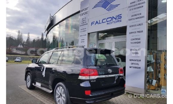 Buy Import Toyota Land Cruiser Black Truck in Import - Dubai in Agadez Buy Import Toyota Land Cruiser Black Truck in Import - Dubai in Agadez