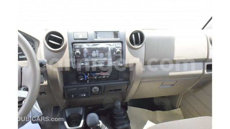 Big with watermark toyota land cruiser agadez import dubai 6236