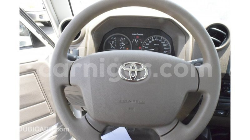 Big with watermark toyota land cruiser agadez import dubai 6236