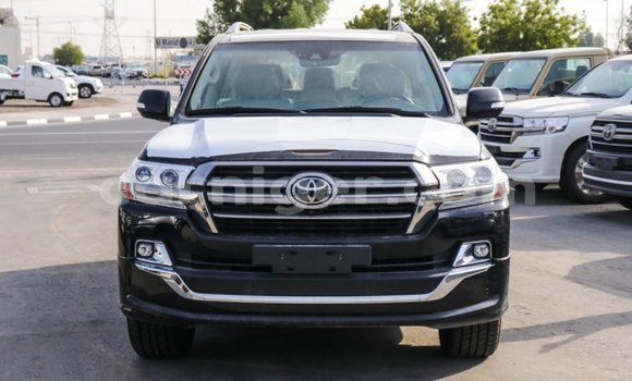 Sayi Imported Toyota Land Cruiser Black Babbar mota in Import - Dubai a Agadez Sayi Imported Toyota Land Cruiser Black Babbar mota in Import - Dubai a Agadez