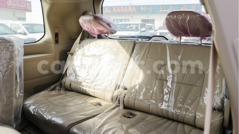 Big with watermark toyota land cruiser agadez import dubai 6239