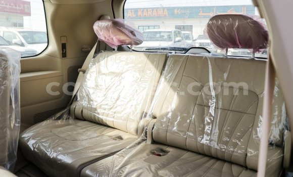 Sayi Imported Toyota Land Cruiser Black Babbar mota in Import - Dubai a Agadez Sayi Imported Toyota Land Cruiser Black Babbar mota in Import - Dubai a Agadez