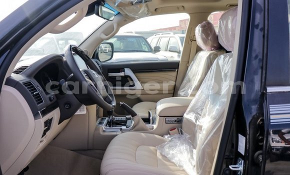 Sayi Imported Toyota Land Cruiser Black Babbar mota in Import - Dubai a Agadez Sayi Imported Toyota Land Cruiser Black Babbar mota in Import - Dubai a Agadez