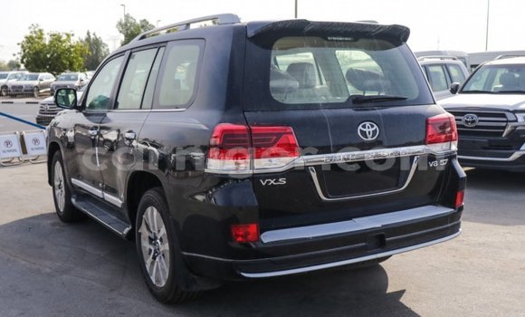 Sayi Imported Toyota Land Cruiser Black Babbar mota in Import - Dubai a Agadez Sayi Imported Toyota Land Cruiser Black Babbar mota in Import - Dubai a Agadez