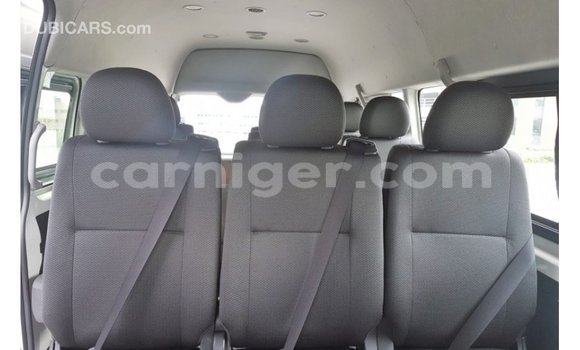 Buy Import Toyota Hiace White Car in Import - Dubai in Agadez Buy Import Toyota Hiace White Car in Import - Dubai in Agadez