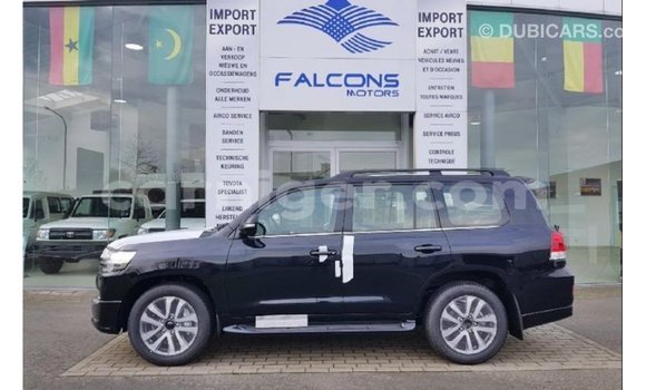 Buy Import Toyota Land Cruiser Black Truck in Import - Dubai in Agadez Buy Import Toyota Land Cruiser Black Truck in Import - Dubai in Agadez
