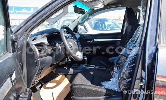 Sayi Imported Toyota Hilux Other Mota in Import - Dubai a Agadez Sayi Imported Toyota Hilux Other Mota in Import - Dubai a Agadez