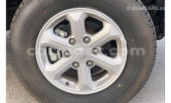 Buy Import Mitsubishi L200 Brown Car in Import - Dubai in Agadez Buy Import Mitsubishi L200 Brown Car in Import - Dubai in Agadez