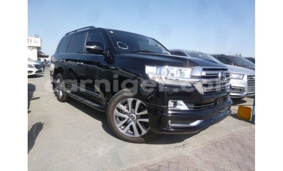 Sayi Imported Toyota Land Cruiser Black Babbar mota in Import - Dubai a Agadez Sayi Imported Toyota Land Cruiser Black Babbar mota in Import - Dubai a Agadez