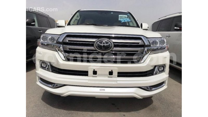 Big with watermark toyota land cruiser agadez import dubai 6284