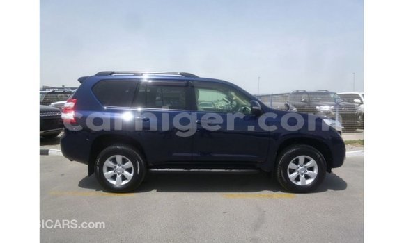 Sayi Imported Toyota Prado Blue Mota in Import - Dubai a Agadez Sayi Imported Toyota Prado Blue Mota in Import - Dubai a Agadez