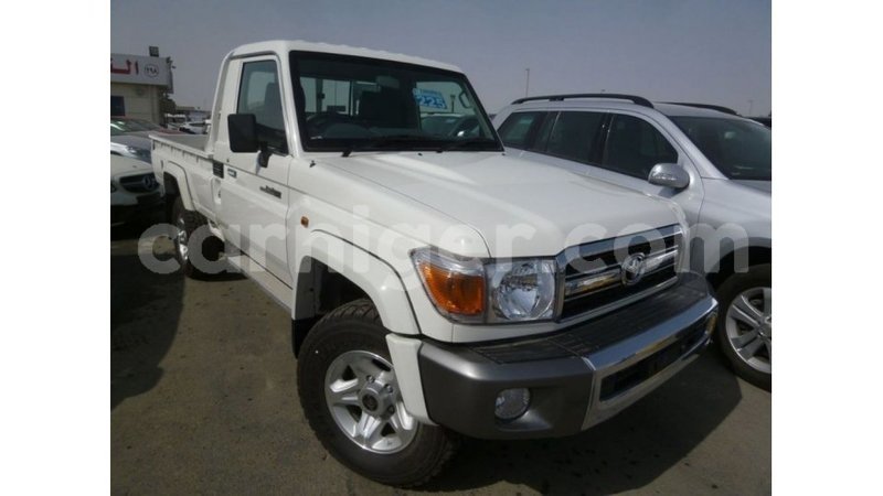 Big with watermark toyota land cruiser agadez import dubai 6290