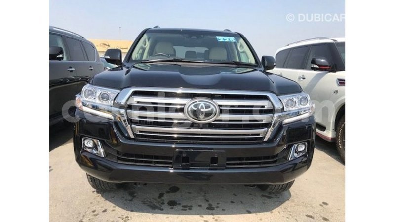 Big with watermark toyota land cruiser agadez import dubai 6292