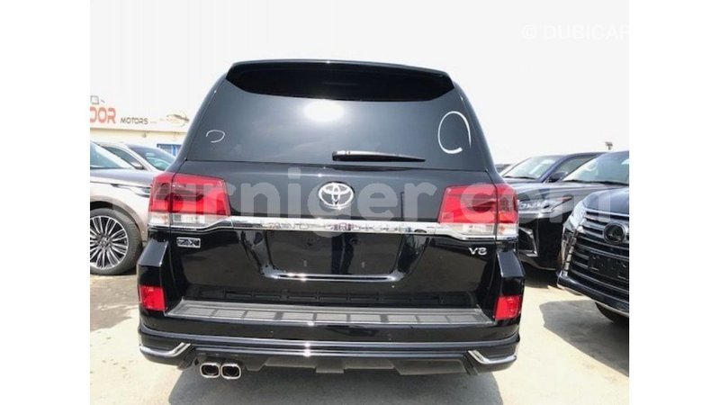 Big with watermark toyota land cruiser agadez import dubai 6294