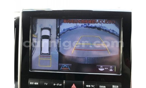 Acheter Import Utilitaire Toyota Land Cruiser Noir à Import - Dubai, Agadez Acheter Import Utilitaire Toyota Land Cruiser Noir à Import - Dubai, Agadez