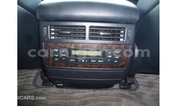 Buy Import Toyota Land Cruiser White Truck in Import - Dubai in Agadez Buy Import Toyota Land Cruiser White Truck in Import - Dubai in Agadez