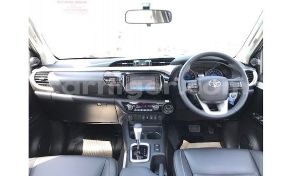 Buy Import Toyota Hilux Other Car in Import - Dubai in Agadez Buy Import Toyota Hilux Other Car in Import - Dubai in Agadez