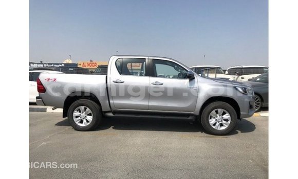 Buy Import Toyota Hilux Other Car in Import - Dubai in Agadez Buy Import Toyota Hilux Other Car in Import - Dubai in Agadez