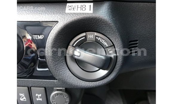 Buy Import Toyota Hilux Other Car in Import - Dubai in Agadez Buy Import Toyota Hilux Other Car in Import - Dubai in Agadez