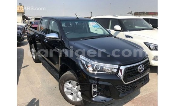 Acheter Import Voiture Toyota Hilux Noir à Import - Dubai, Agadez Acheter Import Voiture Toyota Hilux Noir à Import - Dubai, Agadez