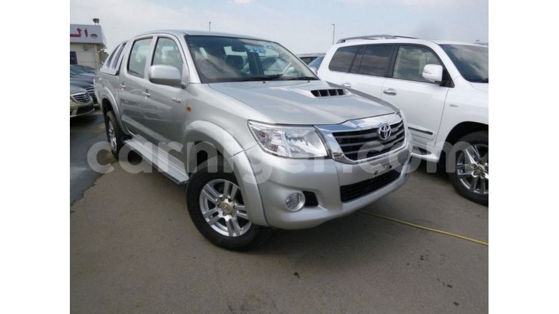 Big with watermark toyota hilux agadez import dubai 6303