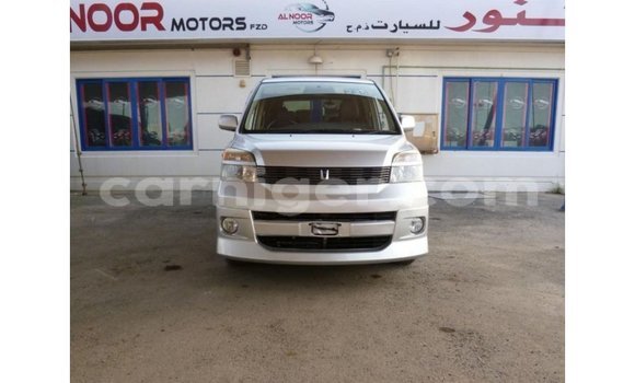 اشتري Imported Toyota Voxy Other سيارة في Import - Dubai في أغاديز اشتري Imported Toyota Voxy Other سيارة في Import - Dubai في أغاديز
